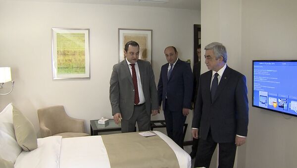 Президент Армении принял участие в открытии нового отеля в курортном Цахкадзоре - Sputnik Армения