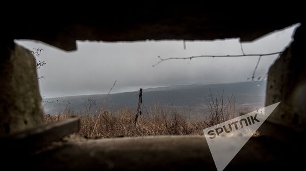 Вид на Азербайджан с армянских позиций - Sputnik Армения