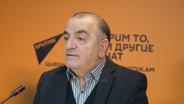 Пресс-конференция: в ожидании цирковых Новогодних сюрпризов. Сос Петросян  - Sputnik Армения