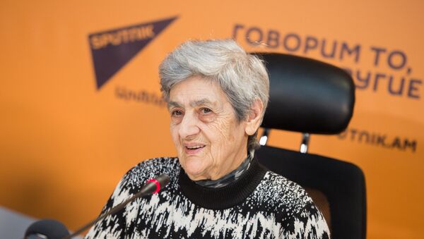 Эля Ованнисян - Sputnik Армения