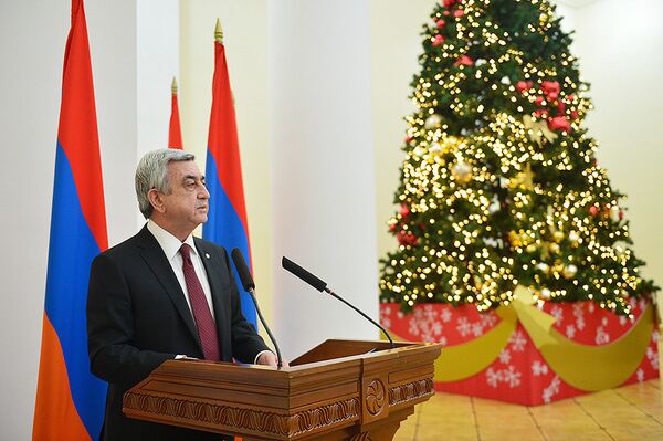 По случаю Нового года и Святого Рождества Президент пригласил на приём представителей СМИ По случаю Нового года и Святого Рождества Президент пригласил на приём представителей СМИ - Sputnik Արմենիա