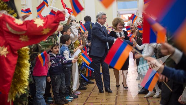 В резиденции Президента в связи с наступающими праздниками Нового года и Святого Рождества стартовали организованные для детей мероприятия - Sputnik Արմենիա