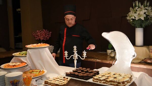 Шеф-повар Армен раскрывает секреты праздничного стола - Sputnik Армения