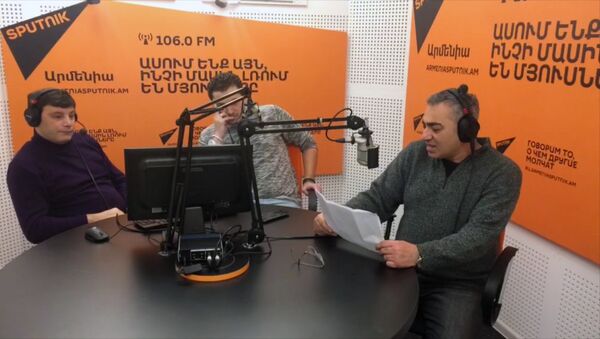 Артур Испирян исполняет любимые произведения в утреннем эфире радио Sputnik Армения - Sputnik Армения