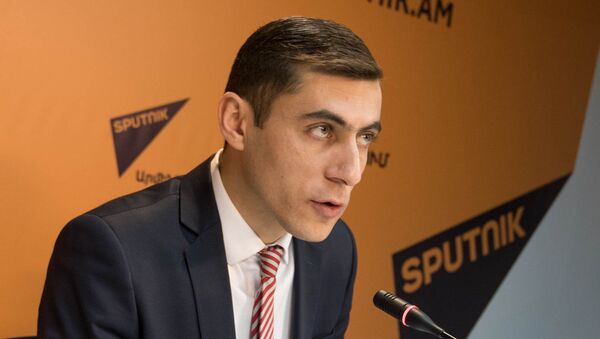 П/к Гагика Суреняна в пресс-центре Sputnik Армения  - Sputnik Արմենիա