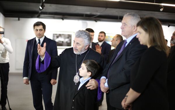 Դավիթ Հակոբյանի մոսկովյան ցուցահանդեսը Դավիթ Հակոբյանի մոսկովյան ցուցահանդեսը - Sputnik Արմենիա
