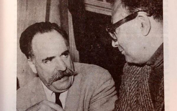 Уильям Сароян и Яшар Кемаль в Стамбуле, 1964г. - Sputnik Армения