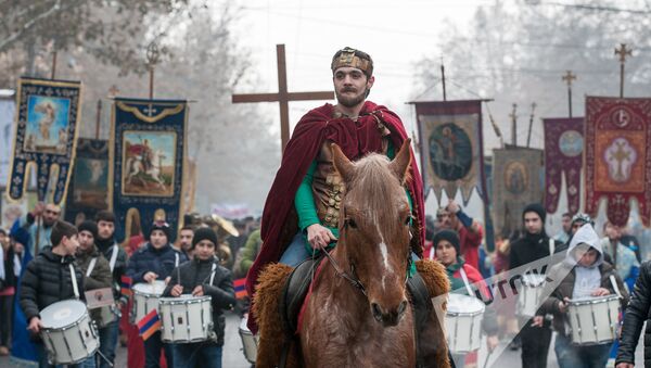 Праздник Св. Саркиса отметили в Ереване  - Sputnik Արմենիա