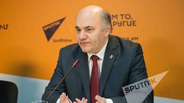 Мгер Шахгелдян - Sputnik Արմենիա