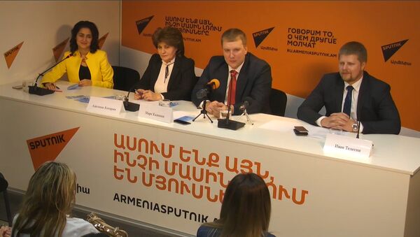 В пресс-центре Sputnik Армения прошла пресс-конференция в преддверии открытия выставки Образование XXI век - Sputnik Армения