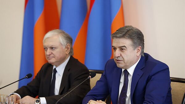 Встреча премьер-министра Армении Карена Карапетяна с представителями дипломатических миссий - Sputnik Армения