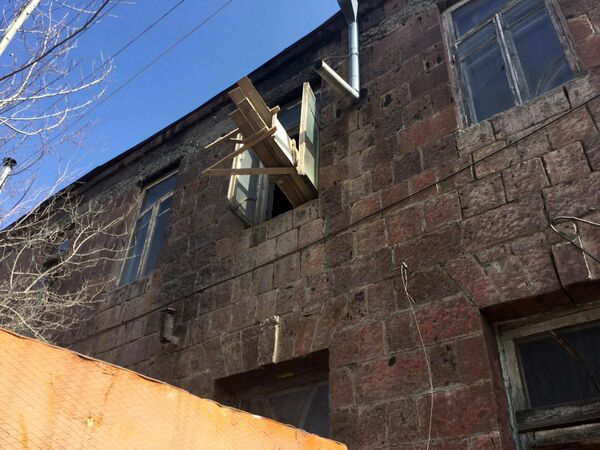 Здание бывшего ресторана Джраарс в Гюмри Здание бывшего ресторана Джраарс в Гюмри - Sputnik Արմենիա
