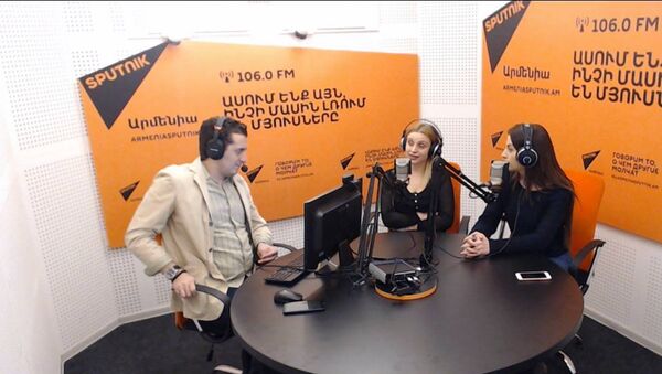 SPUTNIK ԱՐՄԵՆԻԱՅԻ ԵԹԵՐՈՒՄ ԵՆ ՃԱԿԱՏԱԳԻՐ ՔՐԵԱԿԱՆ ԴՐԱՄԱՅԻ ՍՑԵՆԱՐԻ ՀԵՂԻՆԱԿ ԴԻԱՆԱ ՄԱՐԴԱՆՅԱՆԸ և ԴԵՐԱՍԱՆՈՒՀԻ ՀԱՍՄԻԿ ՎԵՐԴՅԱՆԸ - Sputnik Արմենիա