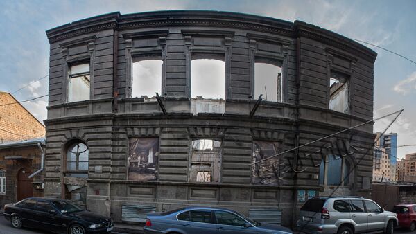 Здание по адресу Арами 9, старый Ереван - Sputnik Արմենիա