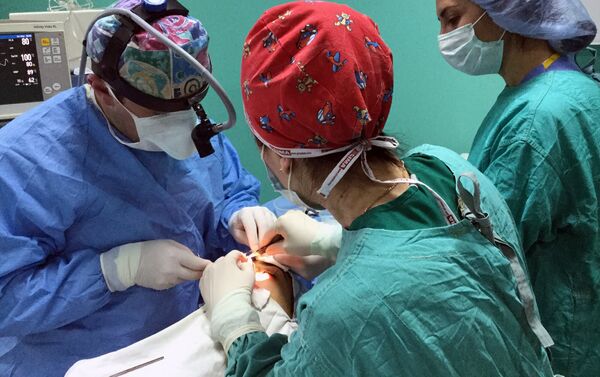 ԱՄՆ քաղաքացի  Էրիկա Գոնզալեզի վիրահատությունը Գյումրիում - Sputnik Արմենիա