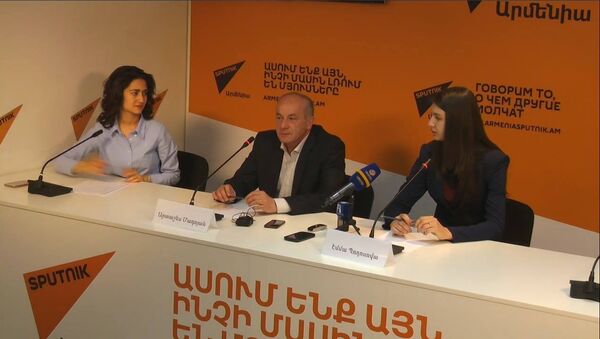 SPUTNIK ԱՐՄԵՆԻԱ ՄԱՄՈՒԼԻ ԿԵՆՏՐՈՆՈՒՄ ՀԱՅԱՍՏԱՆԻ ՍՈՒՍԵՐԱՄԱՐՏԻ ՖԵԴԵՐԱՑԻԱՅԻ ՆԵՐԿԱՅԱՑՈՒՑԻՉՆԵՐԸ ԱՄՓՈՓԵՑԻՆ ՍՈՒՍԵՐԱՄԱՐՏԻ 2017 ԱՇԽԱՐՀԻ ԵՐԻՏԱՍԱՐԴՆԵՐԻ ԱՌԱՋՆՈՒԹՅԱՆ ԱՐԴՅՈՒՆՔՆԵՐԸ - Sputnik Արմենիա