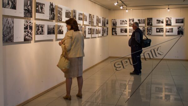 В Ереване открылась выставка Грузия – двойные страницы - Sputnik Армения