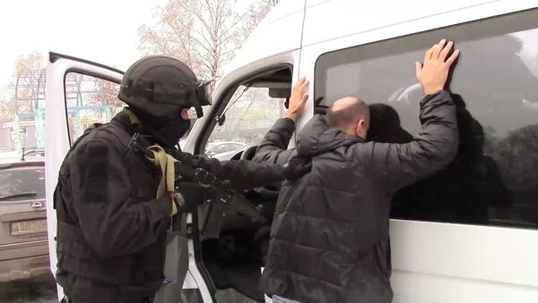 ФСБ задержала двух россиян, организовавших незаконное пересечение границы РФ с иностранцами - Sputnik Армения
