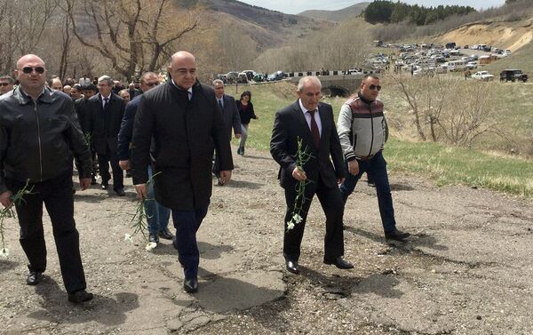 В Гюмри почтили память жертв Геноцида армян. Самвел Балансанян - Sputnik Армения