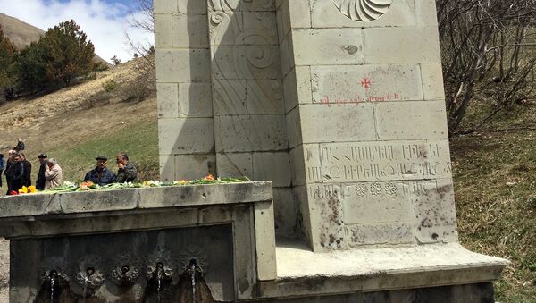 В Гюмри почтили память жертв Геноцида армян - Sputnik Армения