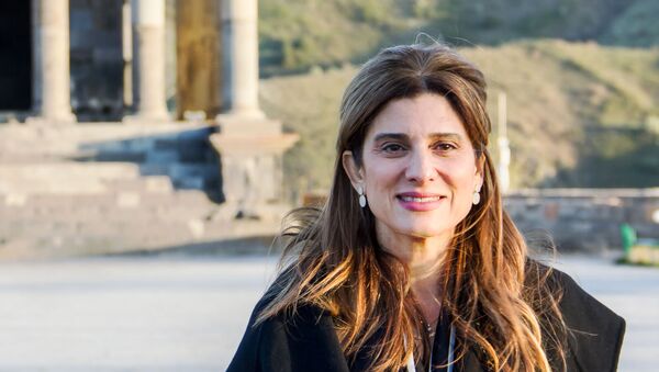 Принцесса Иордании, глава Международного Союза по борьбе с раком Дина Майред посетила Гарни и Гегард в Армении - Sputnik Արմենիա