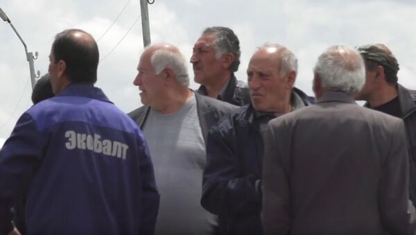 Акция протеста в 102-ой российской базе в Гюмри - Sputnik Армения