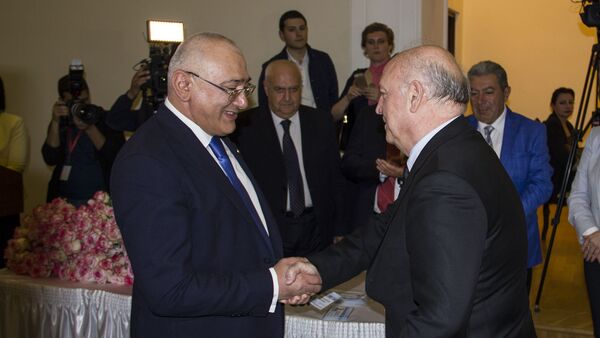 Депутаты новоизбранного Национального собрания РА получают мандаты - Sputnik Արմենիա