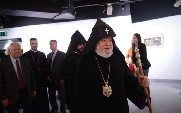 Верховный патриарх и Католикос всех армян Гарегин II прибыл в Москву - Sputnik Армения