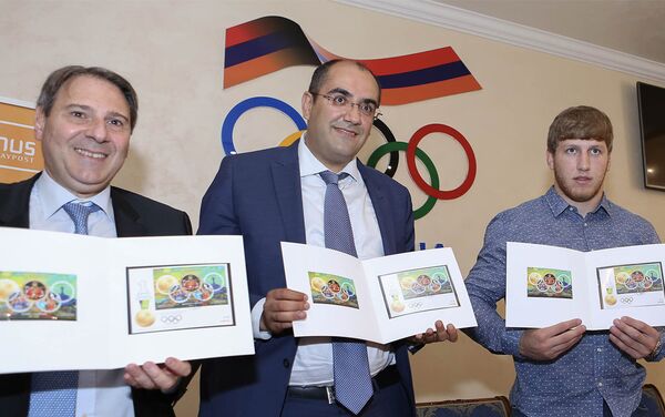 Погашение марки посвященной Олимпийскому чемпиону Артуру Алексаняну - Sputnik Армения