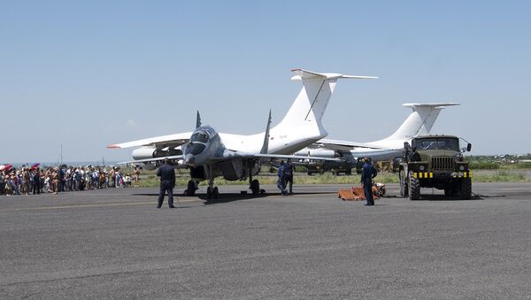 Авиашоу ко дню России в авиабазе Эребуни - Sputnik Армения
