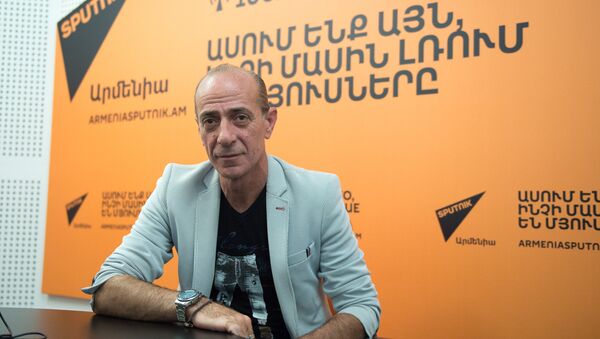 Жак Текеян в гостях у радио Sputnik Армения - Sputnik Армения