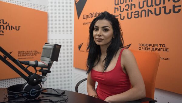 Лилит Бабасян в гостях у радио Sputnik Армения - Sputnik Армения