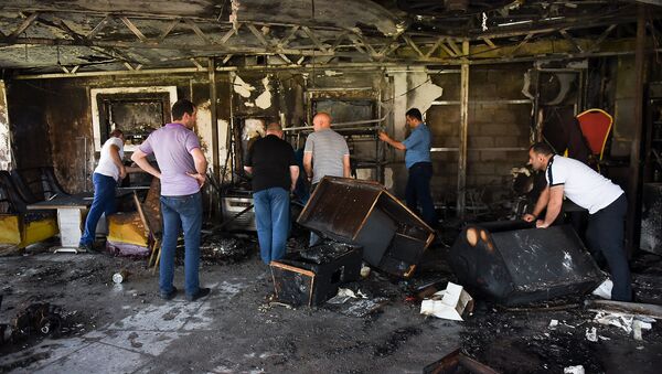 Пожар в кафе Старый Эривань - Sputnik Армения