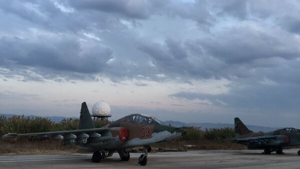 Российские самолеты СУ на аэродроме около Латакии - Sputnik Արմենիա