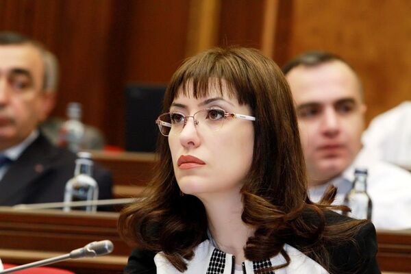 Наира Карапетян Наира Карапетян - Sputnik Արմենիա