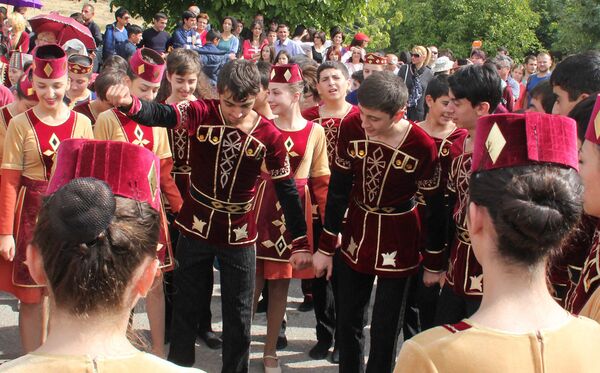 Фестиваль Арени: истина в вине - Sputnik Армения
