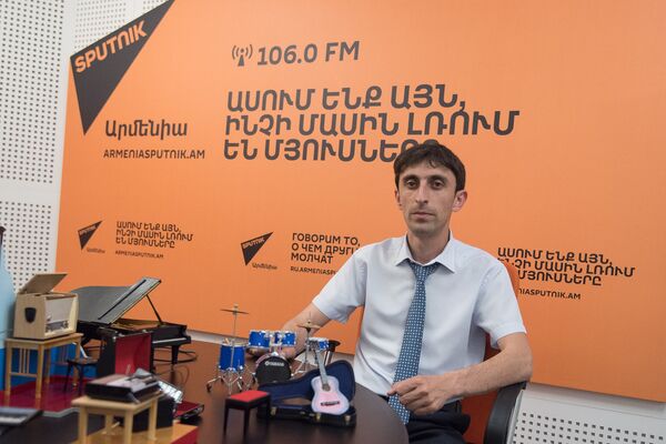 Валер Назаретян Валер Назаретян - Sputnik Армения