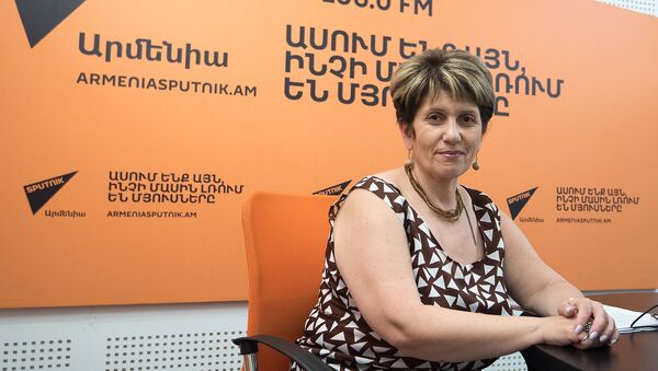 Сильва Адамян в гостях у радио Sputnik Армения - Sputnik Արմենիա