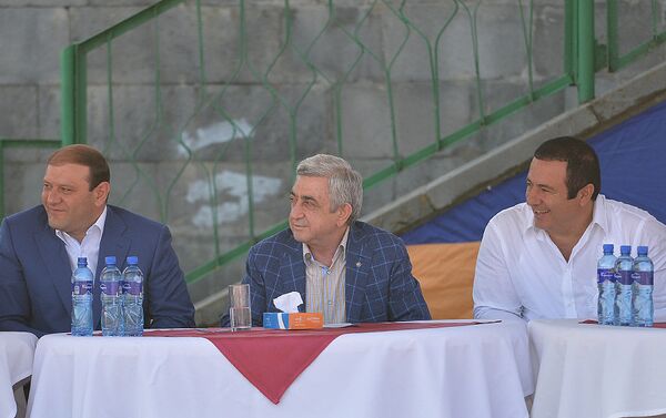 Серж Саргсян присутствовал на финале конкурса Самая спортивная семья - Sputnik Արմենիա