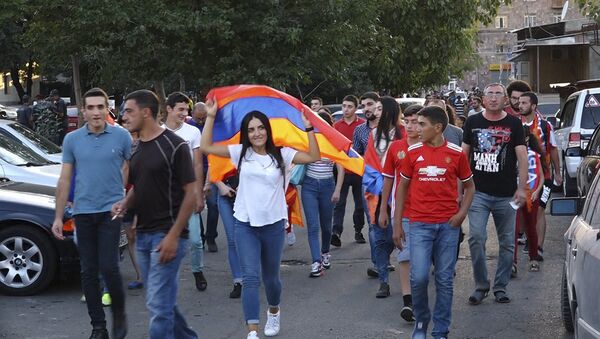 Марш болельщиков сборных Армении и Дании - Sputnik Армения