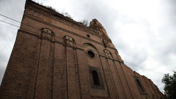 Армянская церковь Шамхорецоц Сурб Аствацацин Кармир Аветаран в Тбилиси - Sputnik Արմենիա