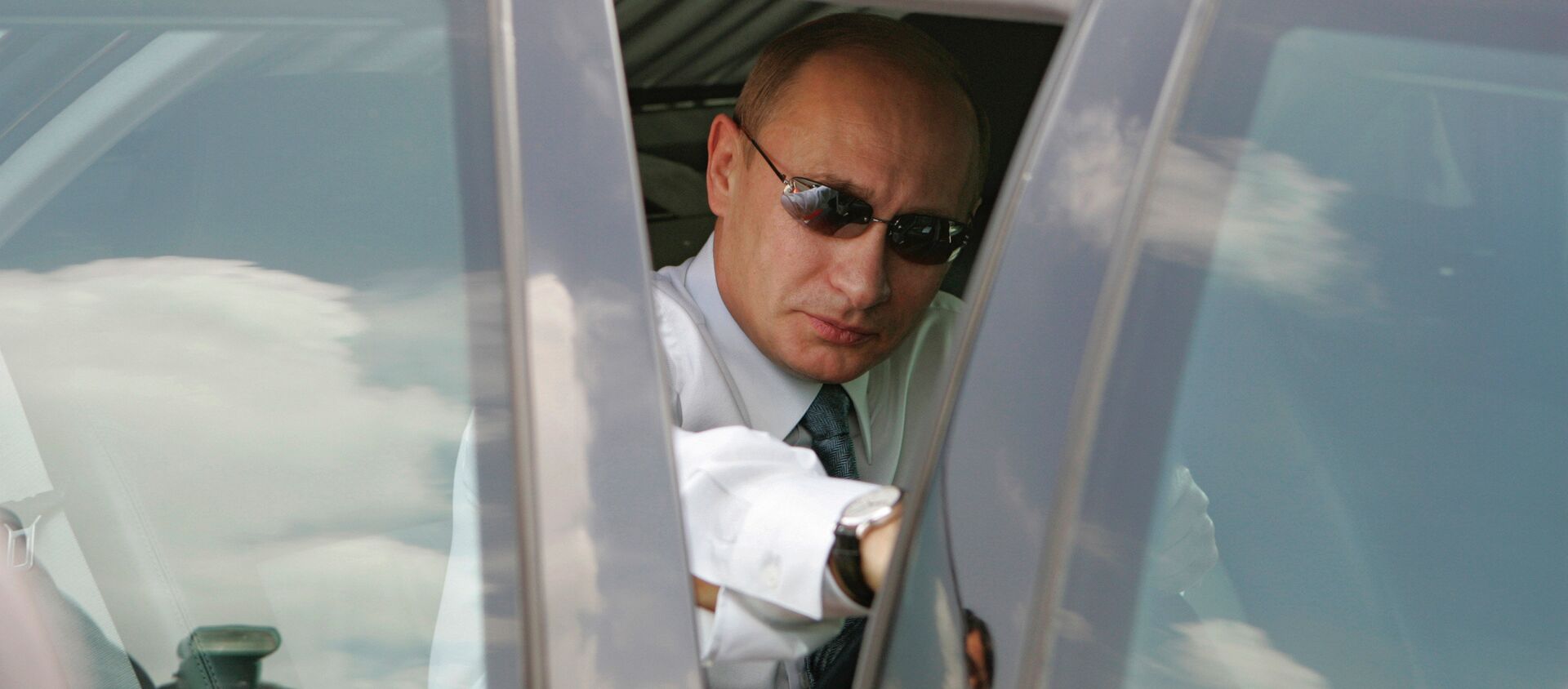 Президент России Владимир Путин прибыл в Ханой (Вьетнам) - Sputnik Արմենիա, 1920, 07.07.2021