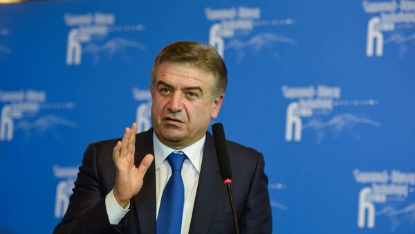 Премьер министр РА Карен Карапетян на форуме Армения-Диаспора - Sputnik Армения