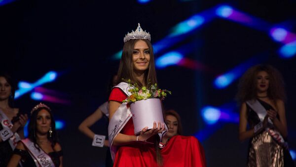 Обладательницей титула Мисс-Армения 2017 Лили Саргсян - Sputnik Արմենիա