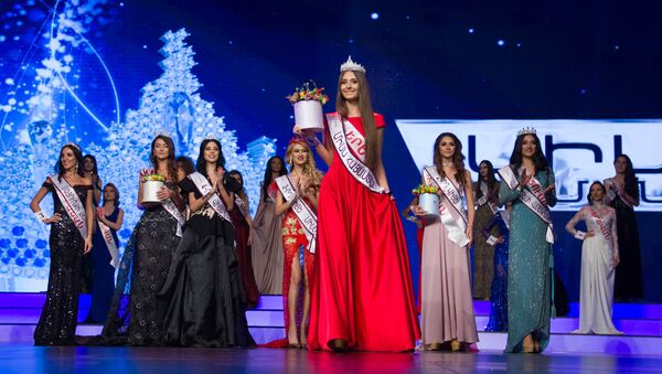 Обладательницей титула Мисс-Армения 2017 Лили Саргсян - Sputnik Армения