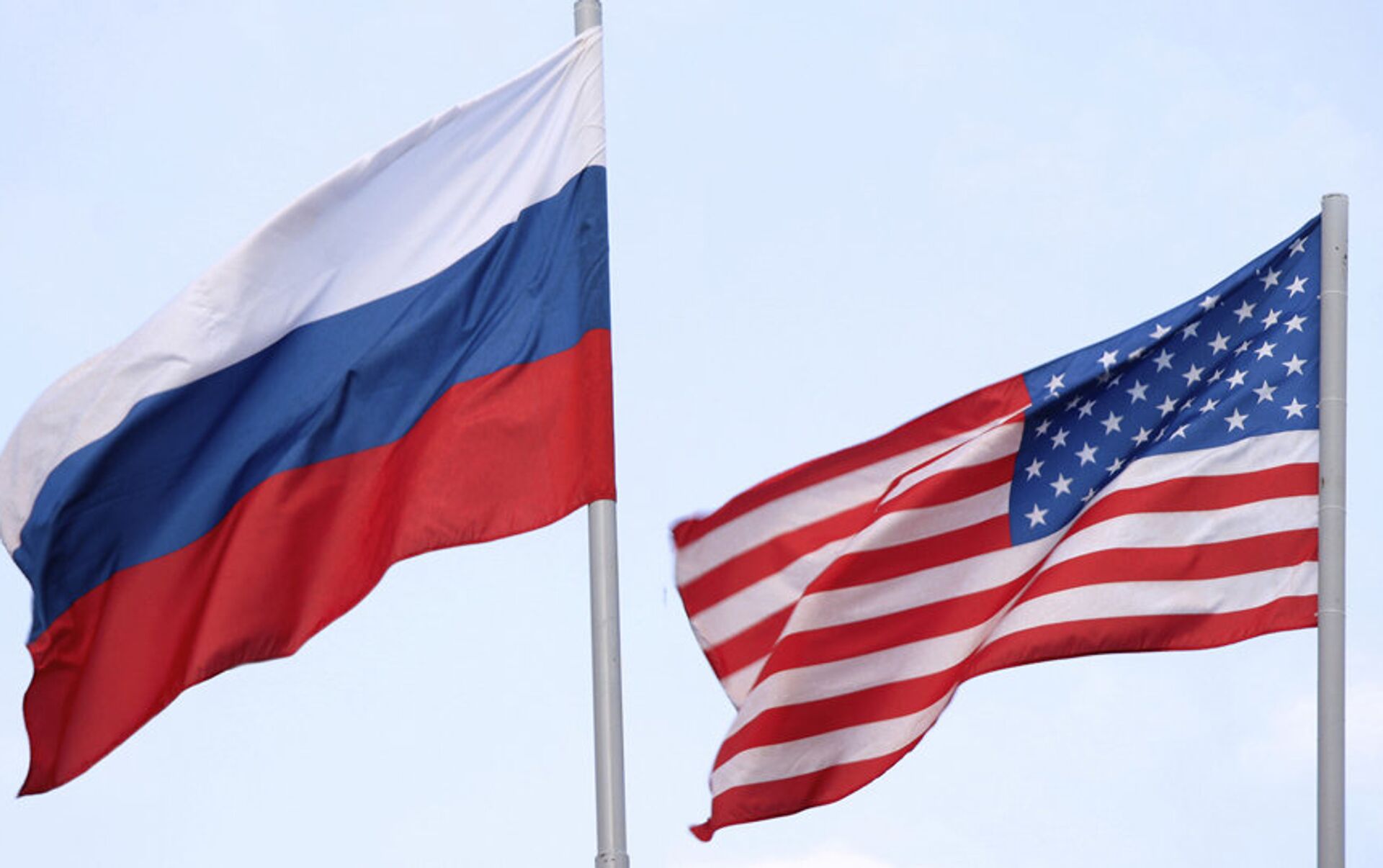 American in russia. Россия и США. Российско-американские отношения. Американско российские отношения. Флаг России и Америки.