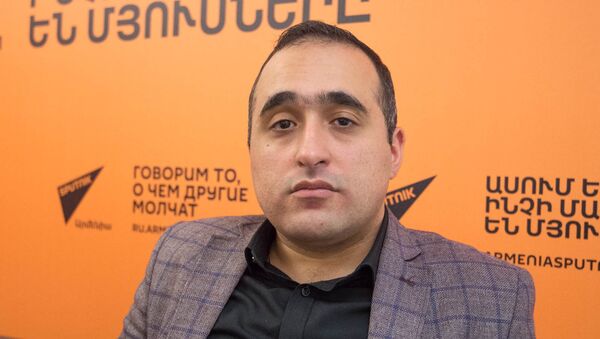 Арташес Халатян в гостях у радио Sputnik Армения - Sputnik Արմենիա