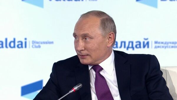 Путин рассказал анекдот про разорившегося олигарха - Sputnik Армения