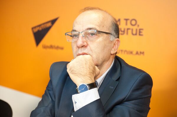 Татул Манасерян Татул Манасерян - Sputnik Արմենիա