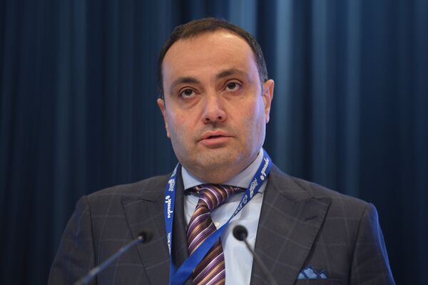 Вы обязательно влюбитесь в Армению: что советует посол Тоганян туристам из России Вы обязательно влюбитесь в Армению: что советует посол Тоганян туристам из России - Sputnik Армения
